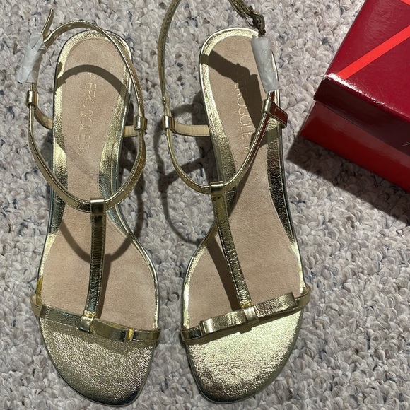 Aerosols gold heel sandal - Picture 7 of 8